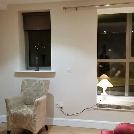 2 Oakleigh House Cork