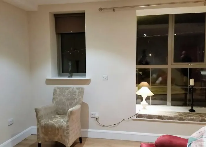 2 Oakleigh House Cork